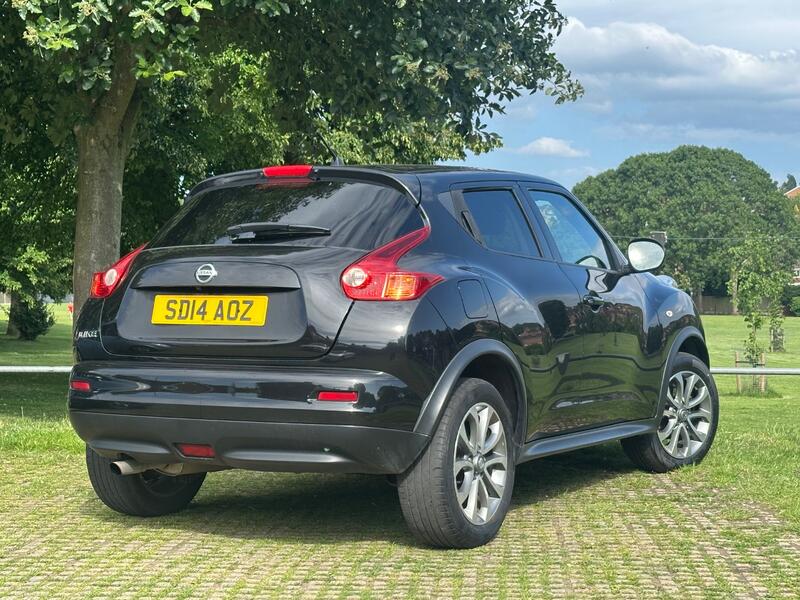 NISSAN JUKE