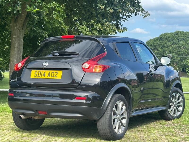NISSAN JUKE